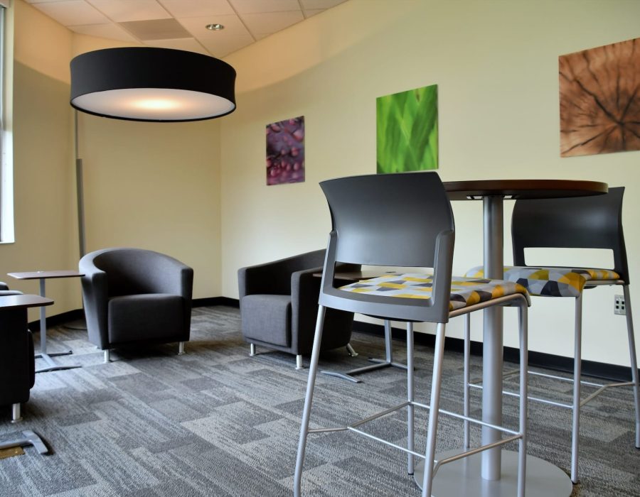 clean-modern-break-room-recreation-area-in-an-of-2025-03-11-18-21-20-utc.jpg